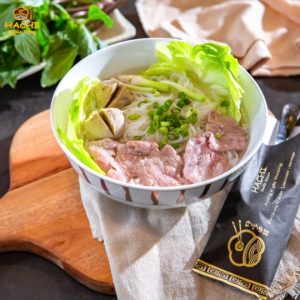 Hủ tiếu Tái Bò viên