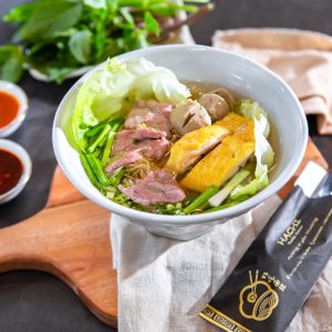 Mì Tái Gà Bò Viên